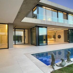 Luxury Mansion Hyde Park 4 Beds